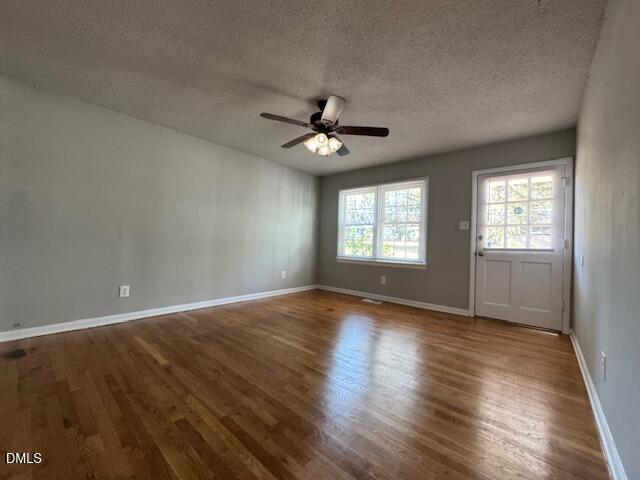 2811 Club Plaza Road