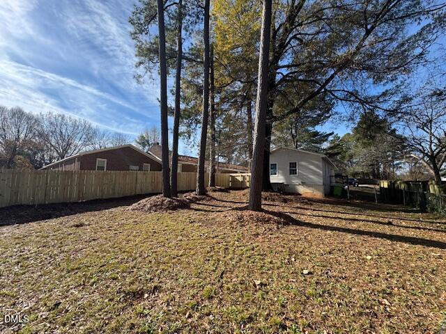 2811 Club Plaza Road