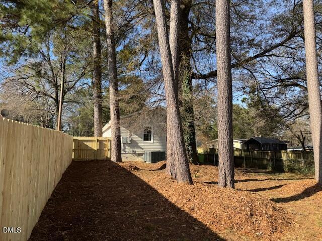 2811 Club Plaza Road