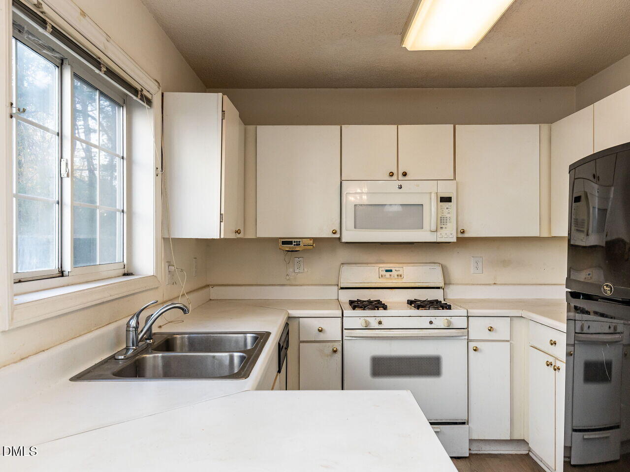 1508 Beacon Village Drive