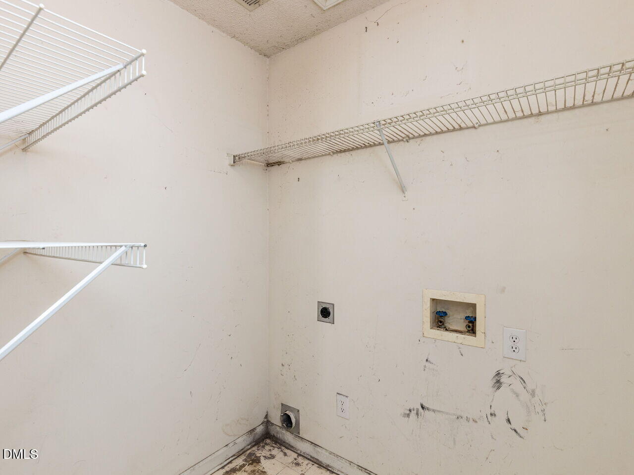 1508 Beacon Village Drive