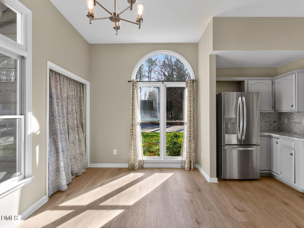 3541 Singleleaf Lane