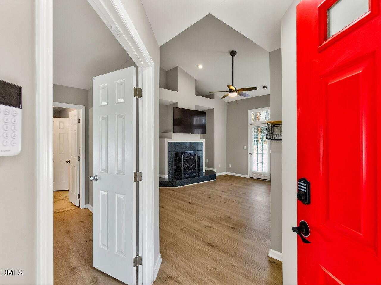 3541 Singleleaf Lane