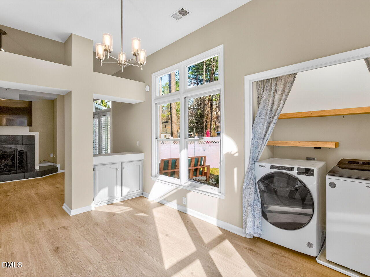 3541 Singleleaf Lane