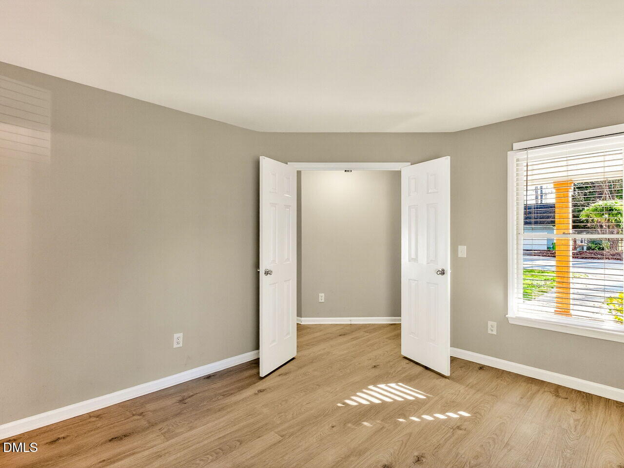 3541 Singleleaf Lane