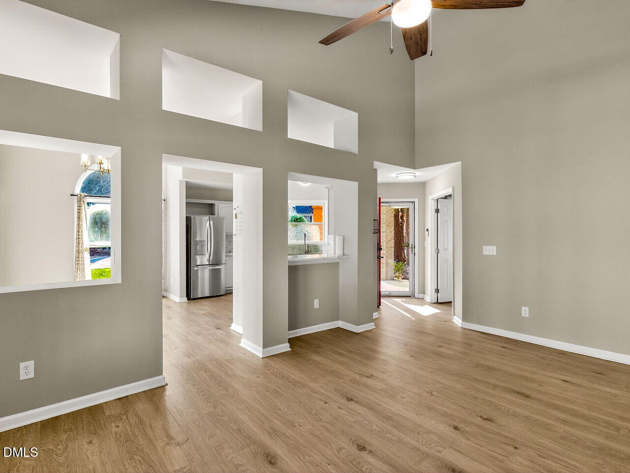 3541 Singleleaf Lane