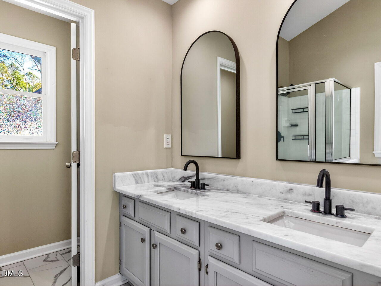 3541 Singleleaf Lane