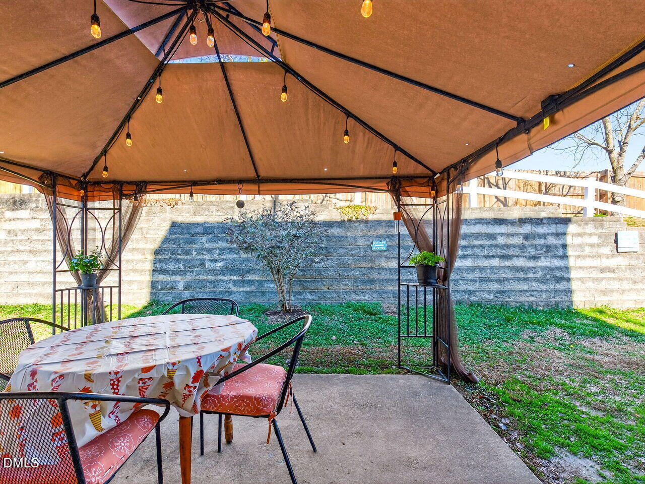 1773 Whitbrook Court