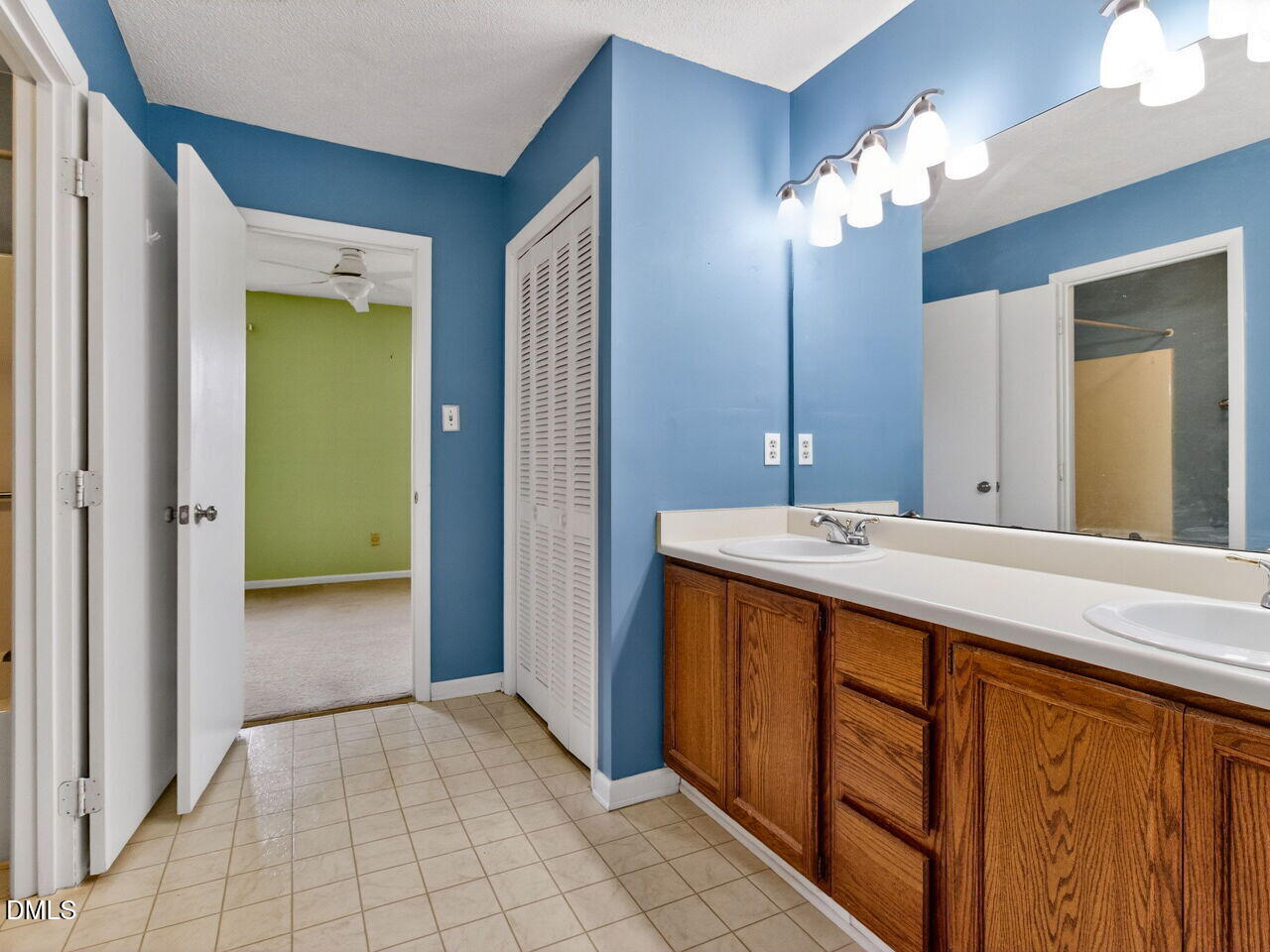 5410 Ridgeloch Place