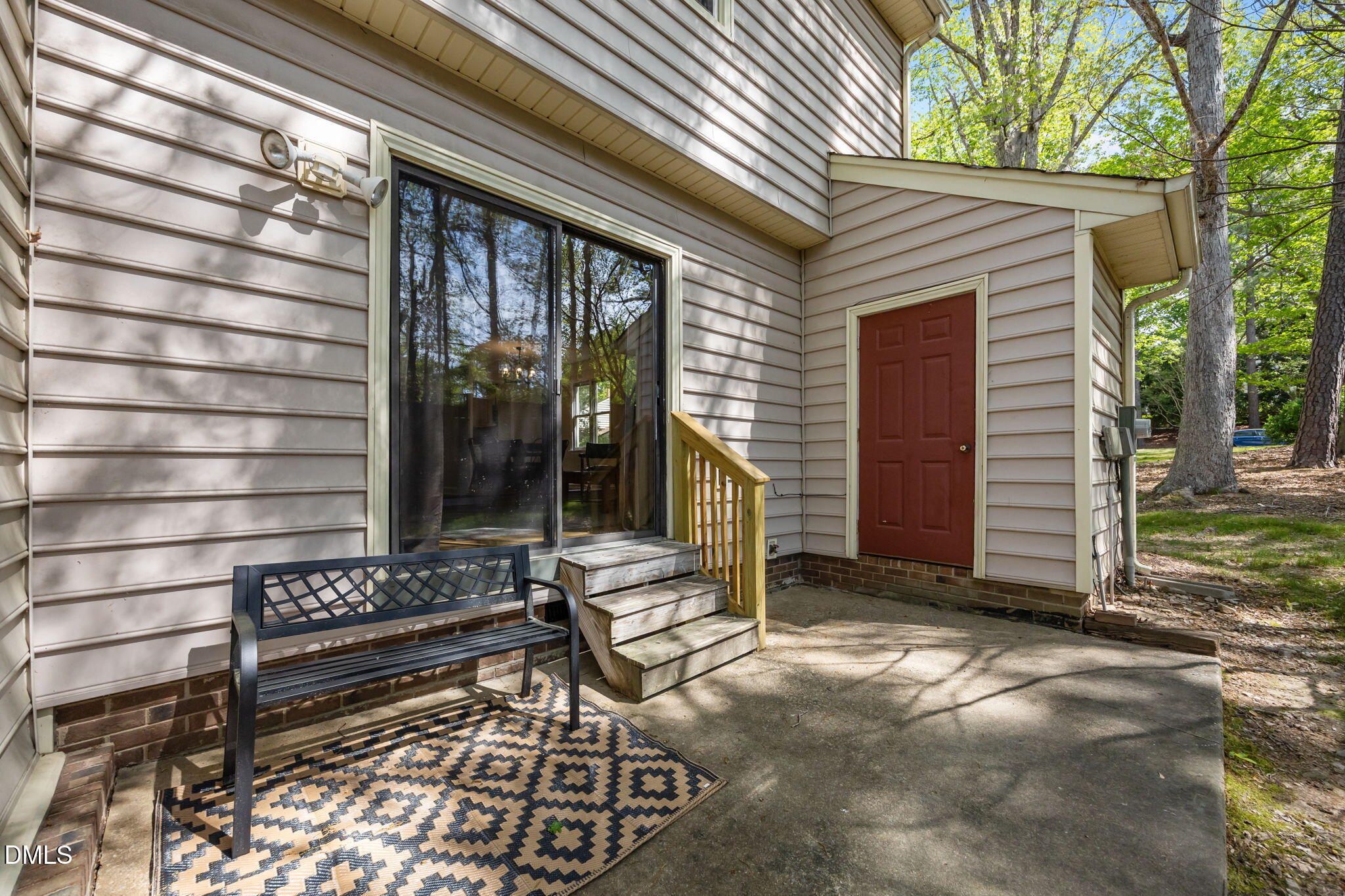 6422 English Oaks Drive