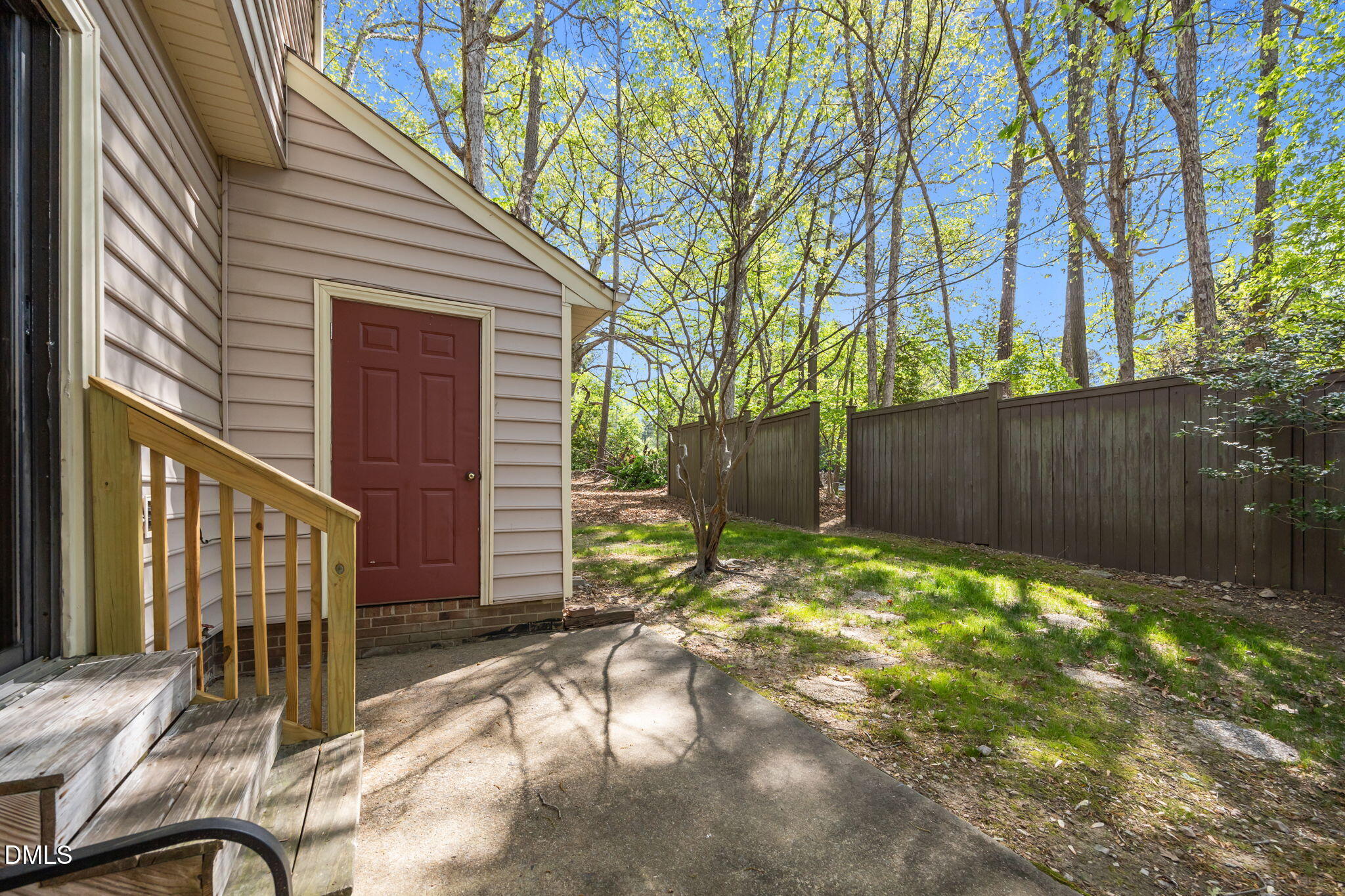 6422 English Oaks Drive