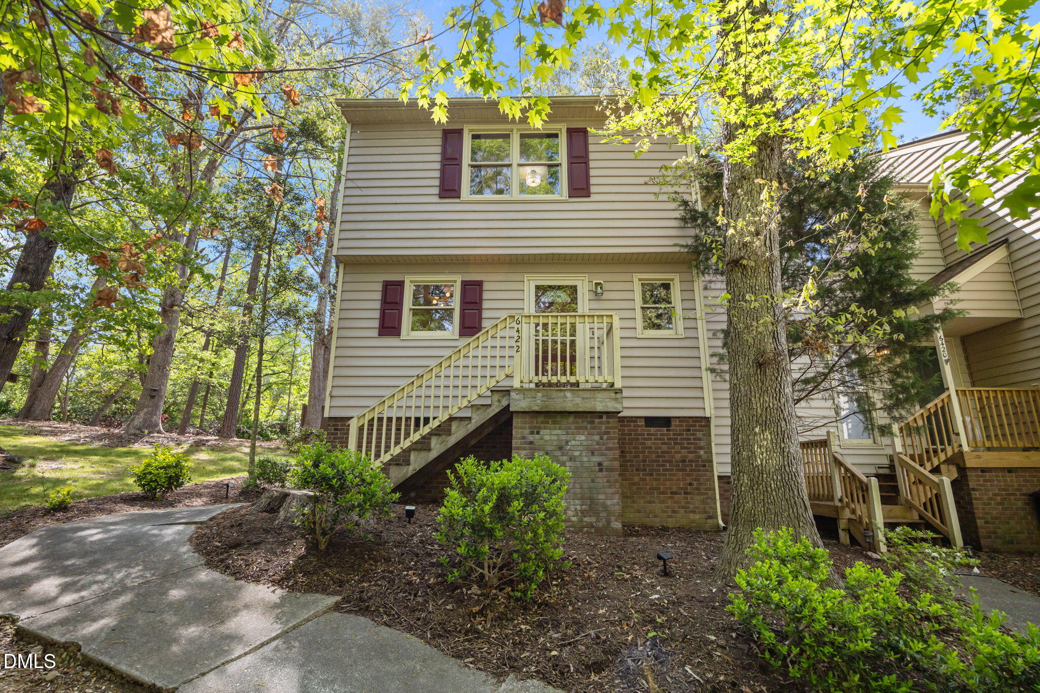 6422 English Oaks Drive