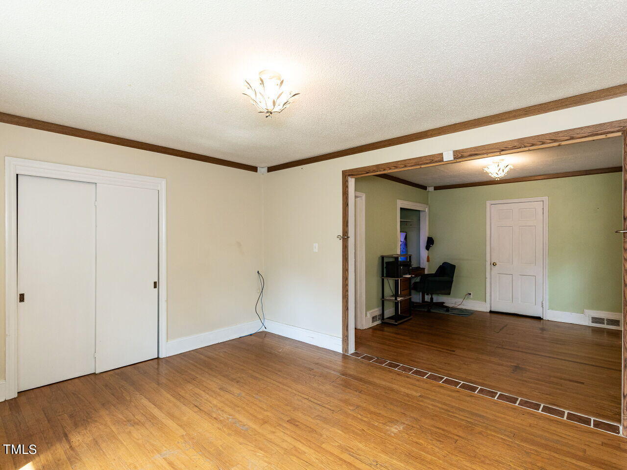110 W Parker Street