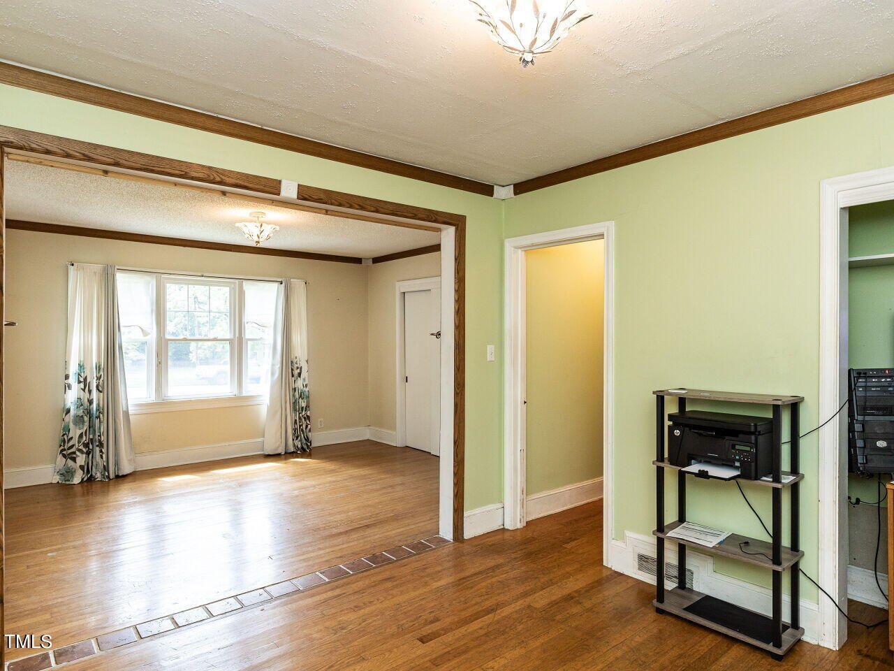 110 W Parker Street