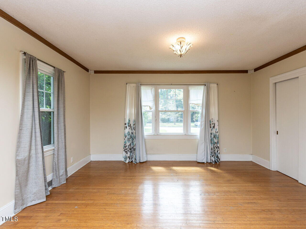 110 W Parker Street