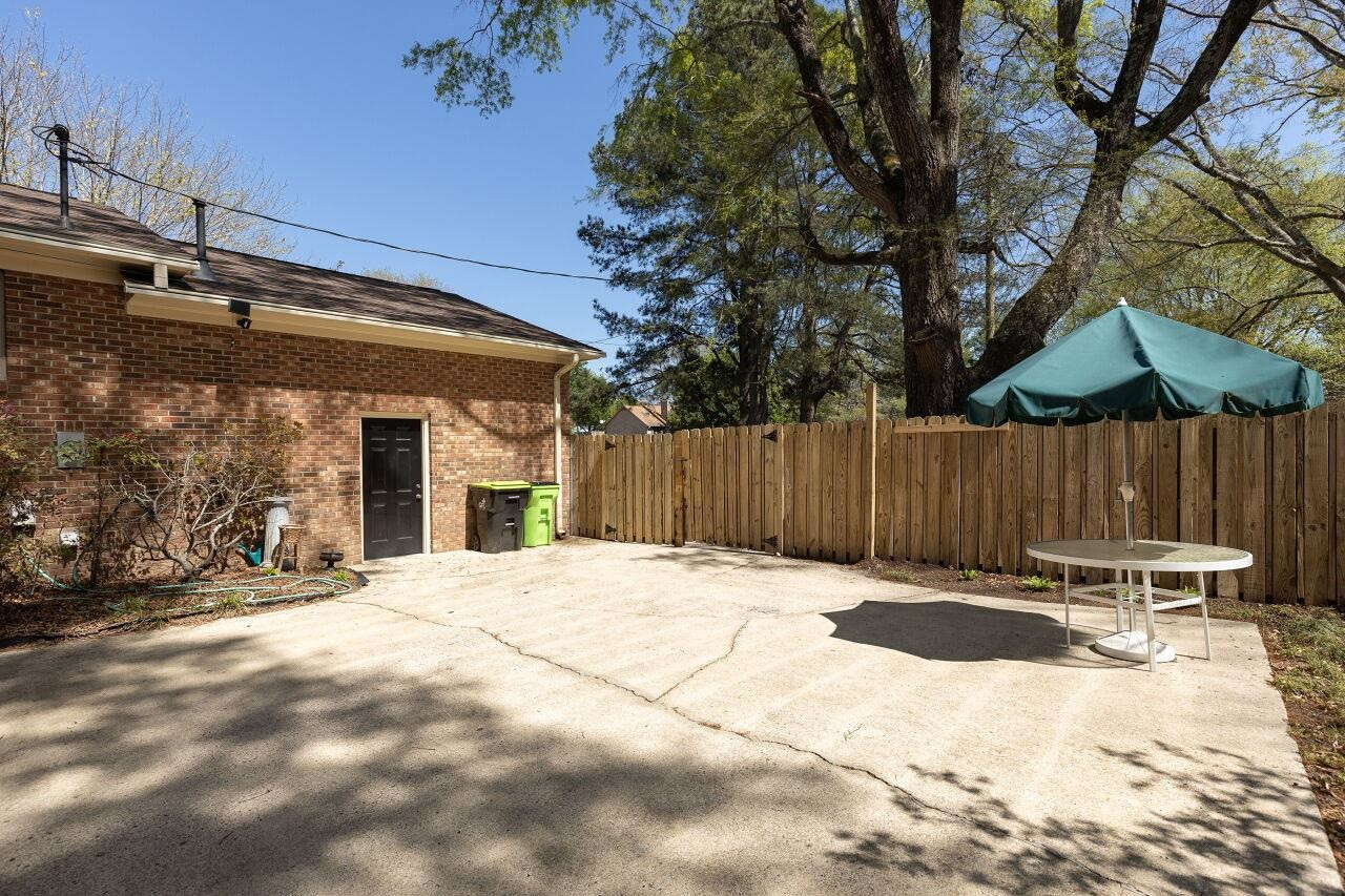 704 Olive Street