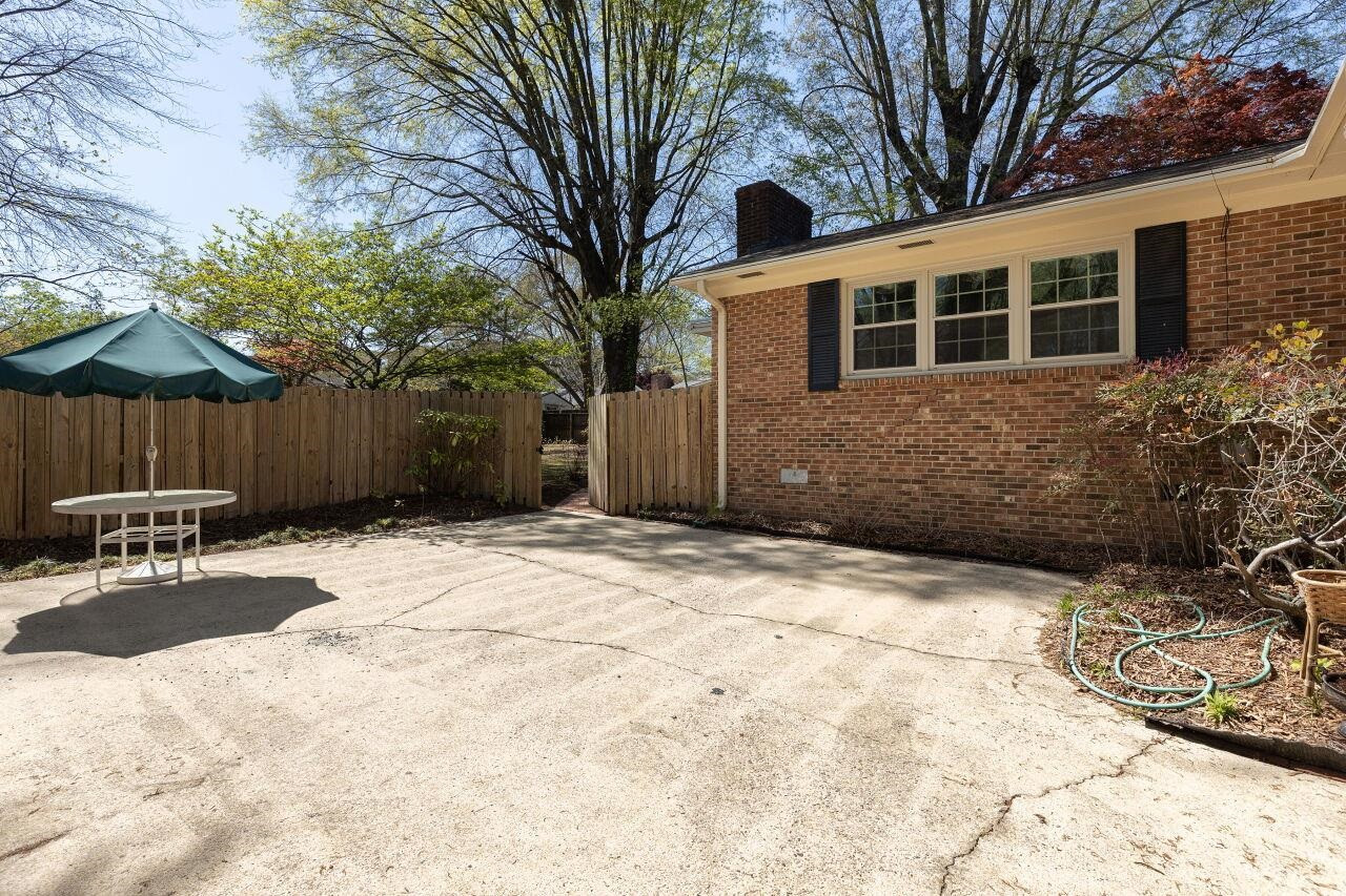 704 Olive Street