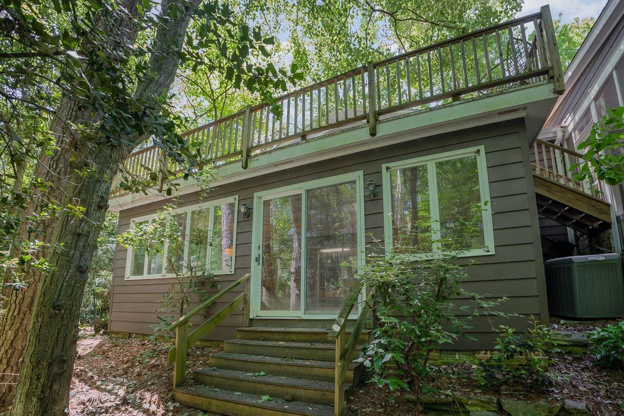 1200 Gunnison Place