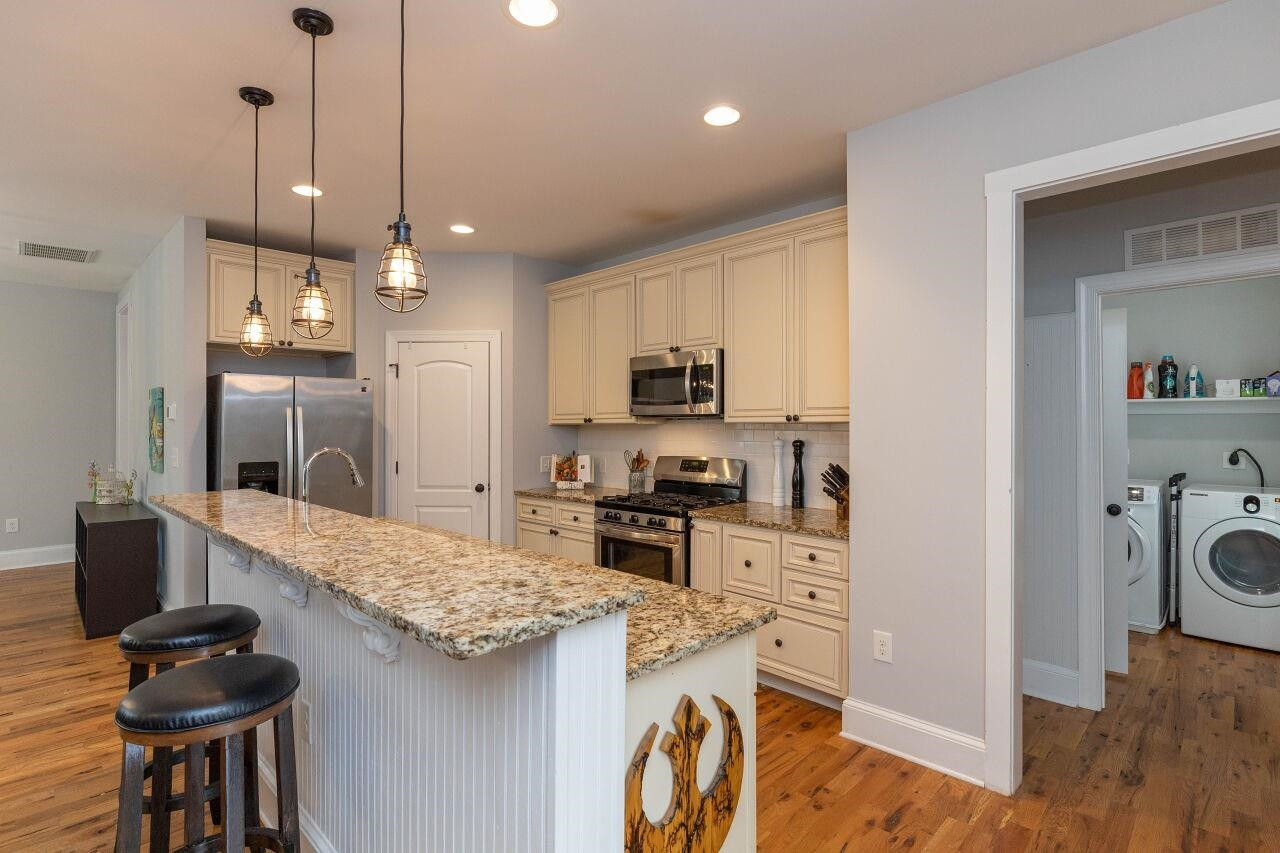 1404 Battery Drive