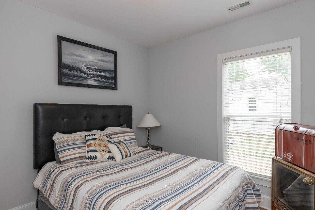 1404 Battery Drive