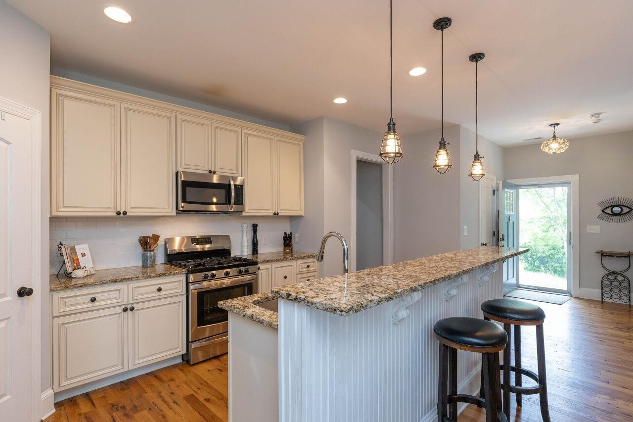 1404 Battery Drive