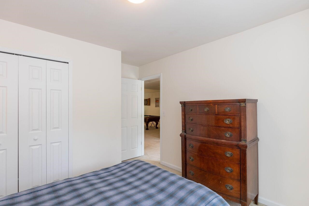 4704 Carlton Crossing Drive