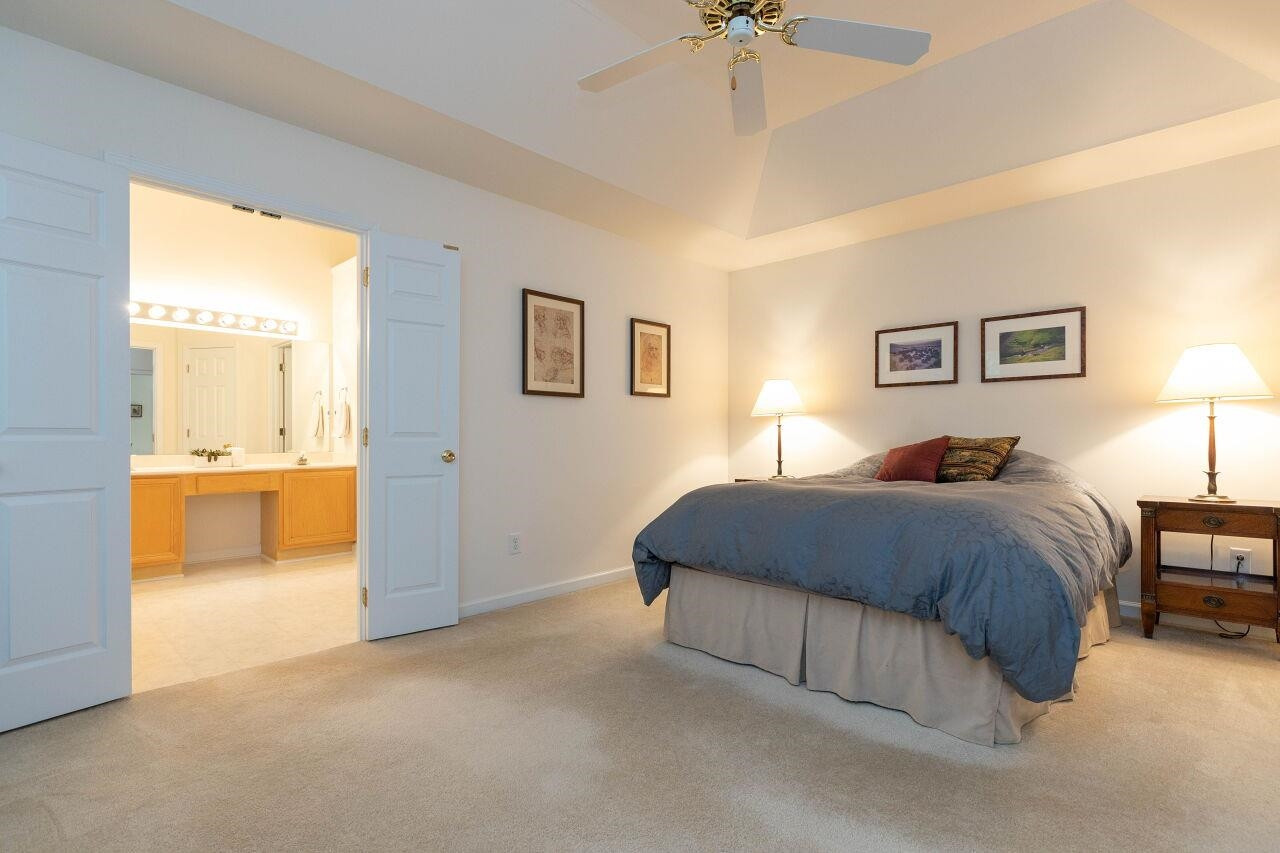 4704 Carlton Crossing Drive