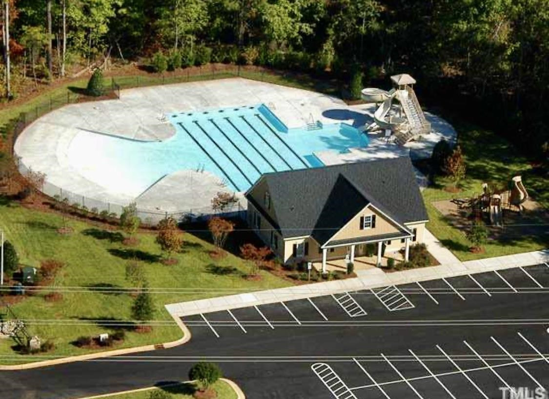 2712 Brighton Forest Drive