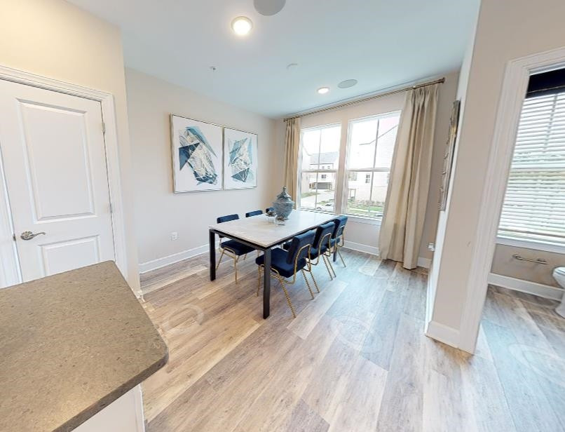 1910 N Robin Hill Lane # 33