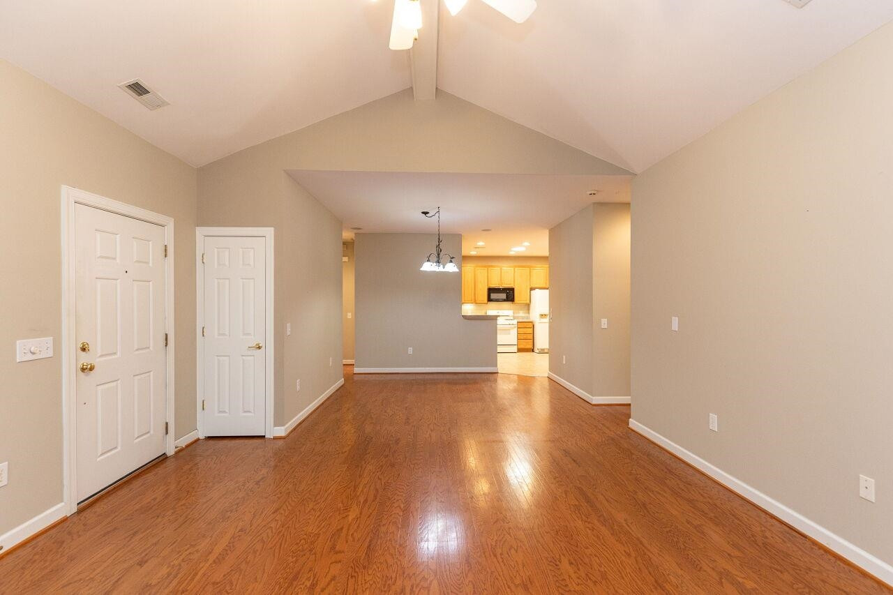 4700 Highland Glen Court