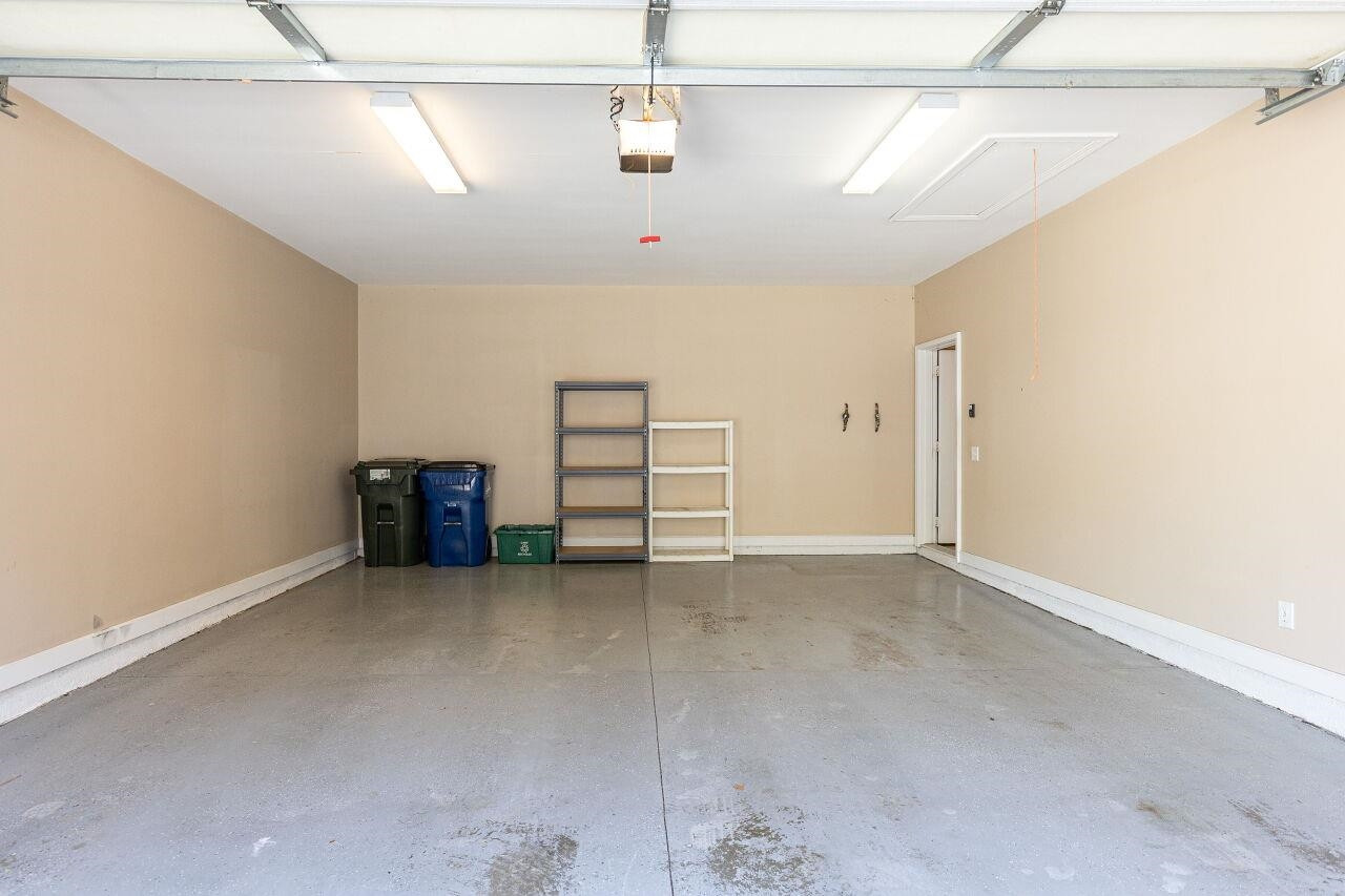 4700 Highland Glen Court