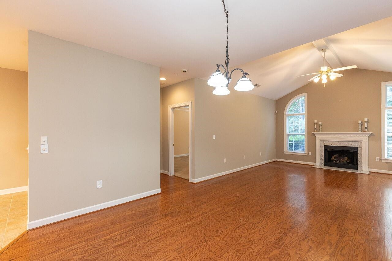 4700 Highland Glen Court