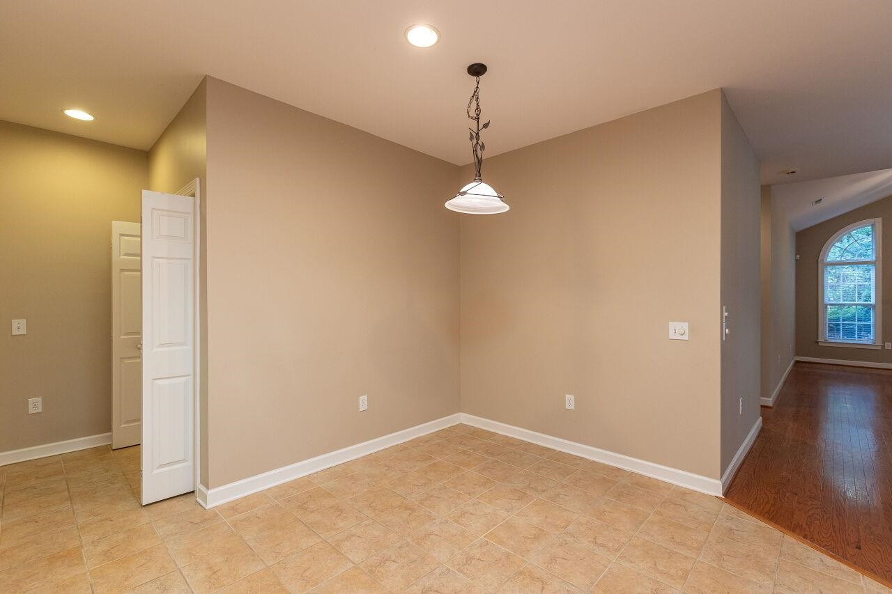 4700 Highland Glen Court