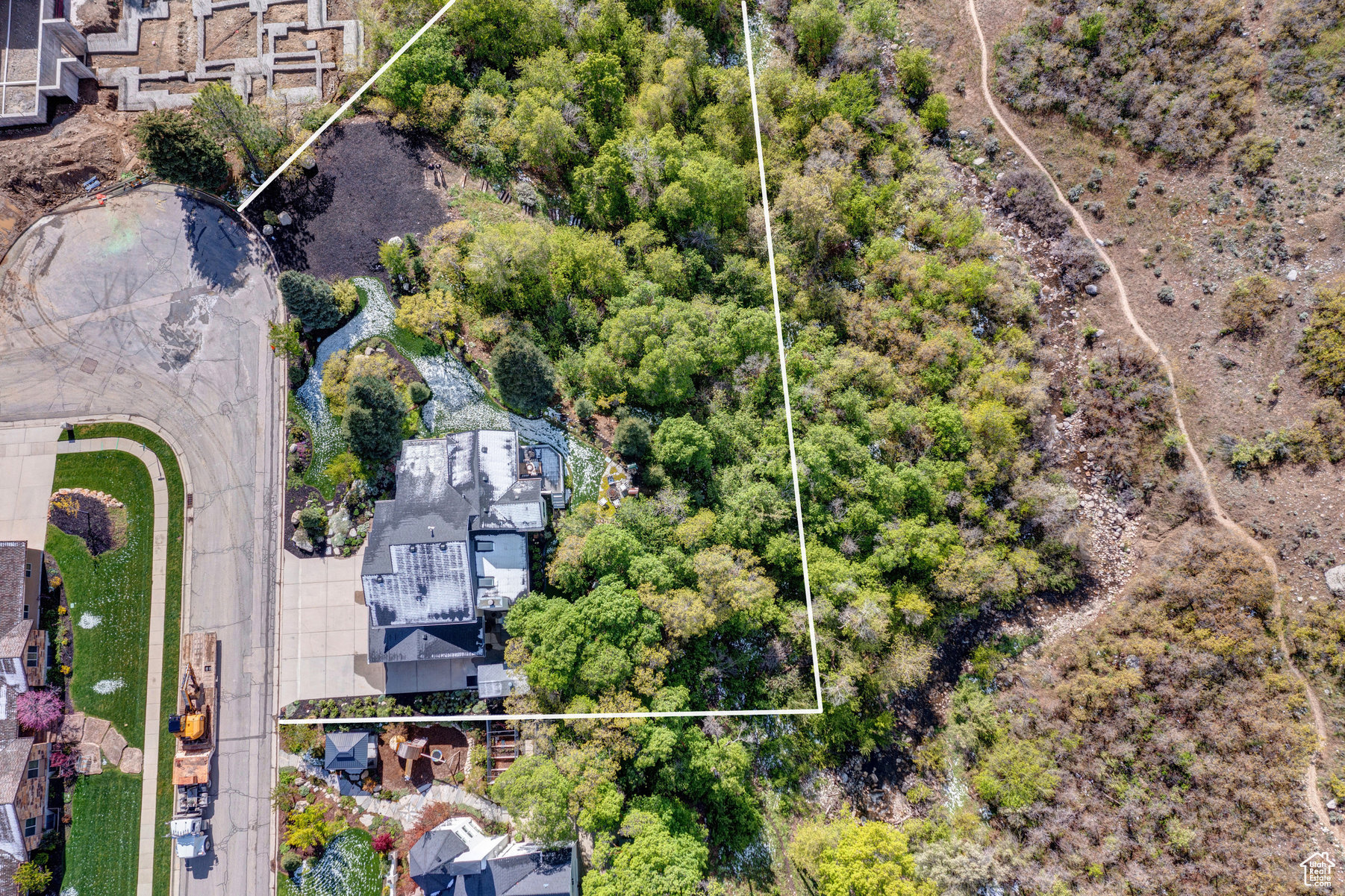 2949 E DIMPLE DELL LN