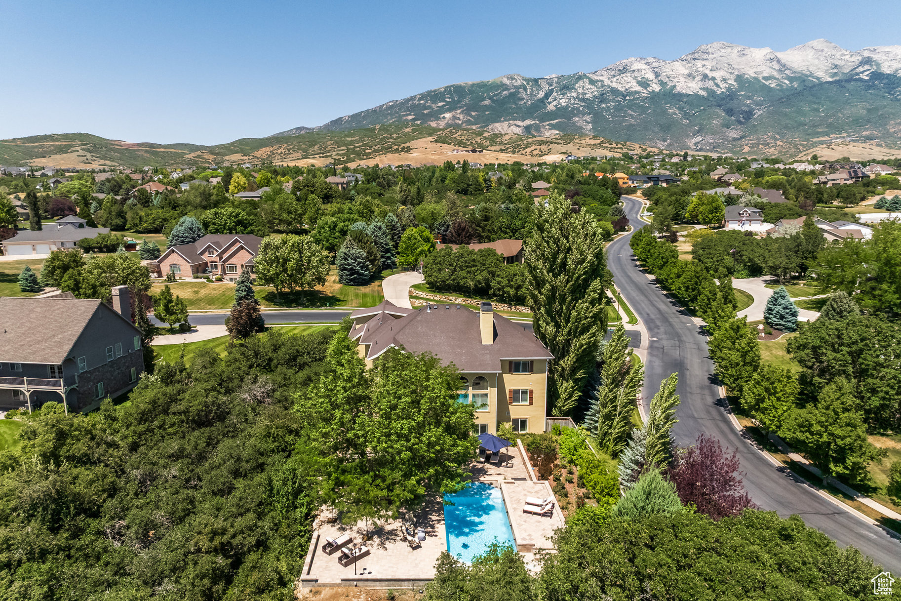 897 W PFEIFFERHORN DR