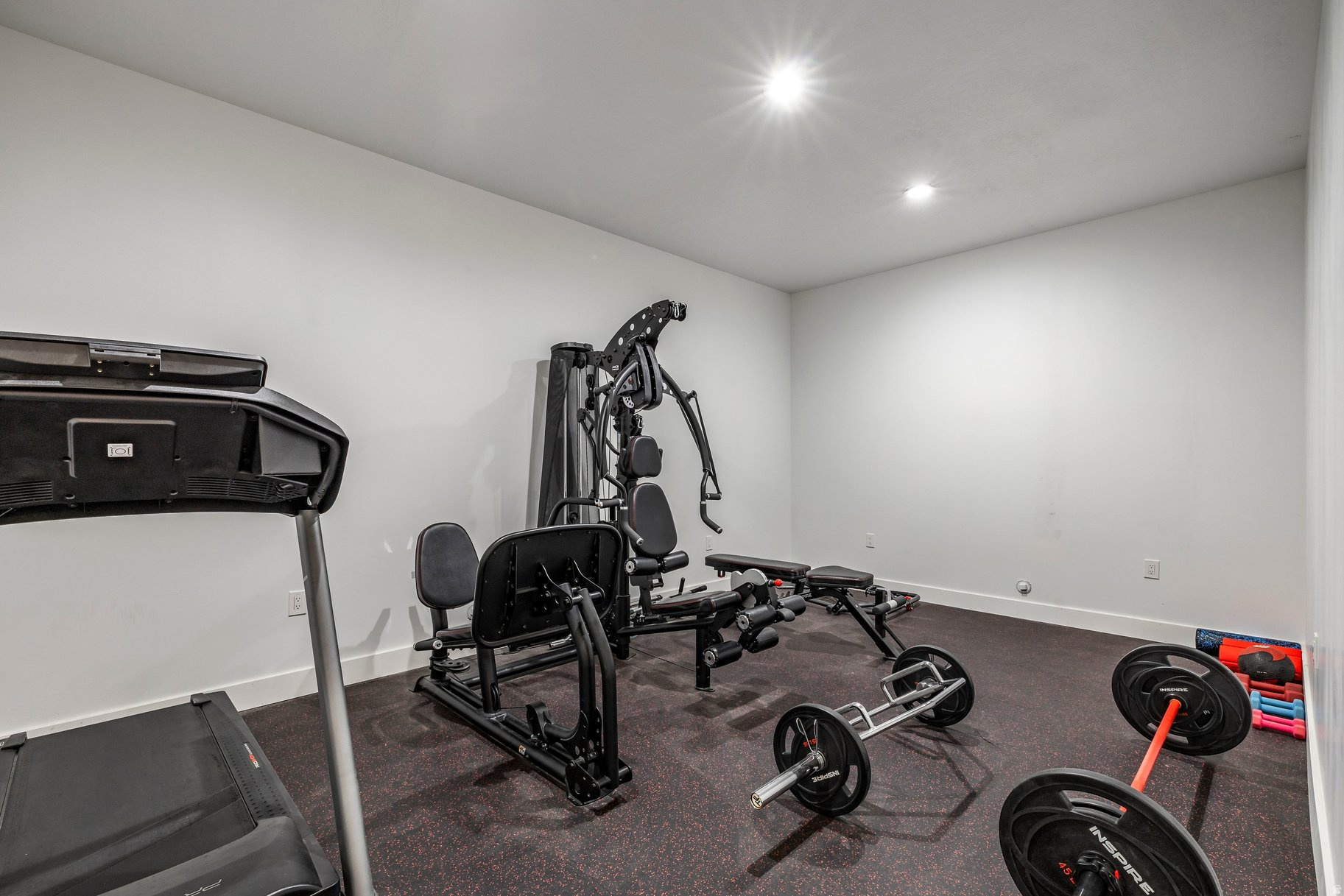 2194 W LEGEND CREEK CT