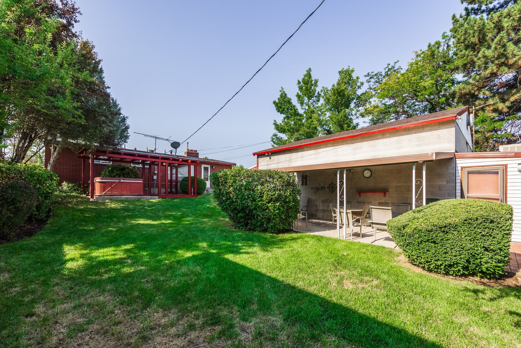 3486 W 4305 DR