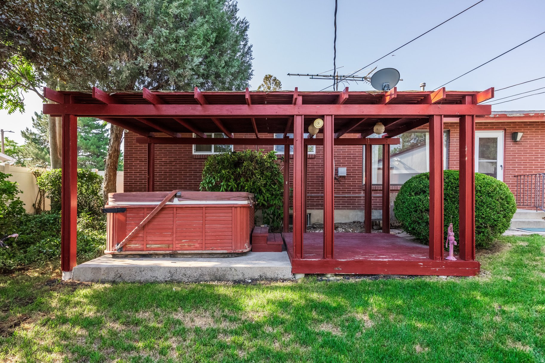 3486 W 4305 DR