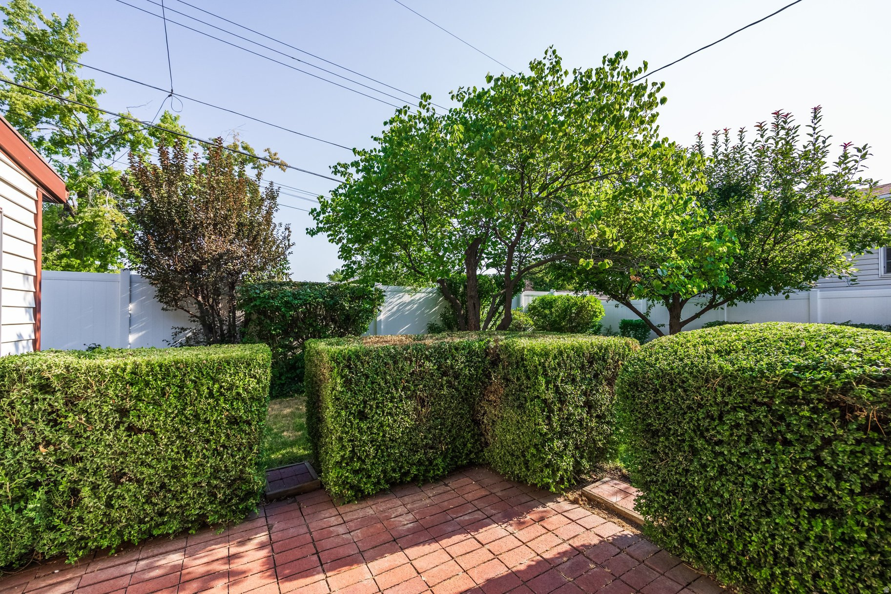 3486 W 4305 DR