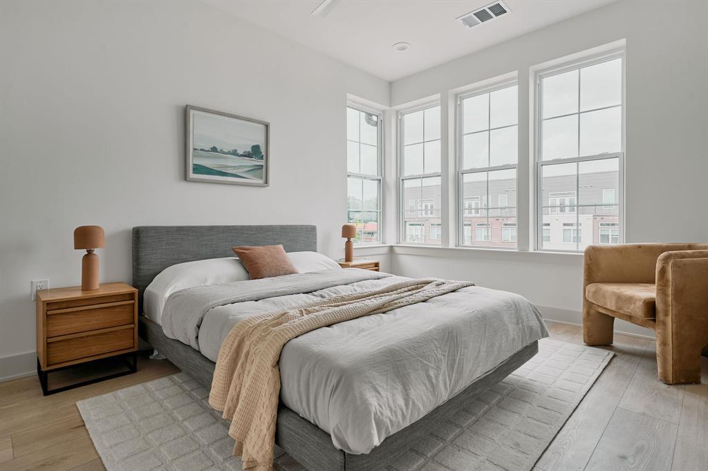 2209 Woodland Ave # 602