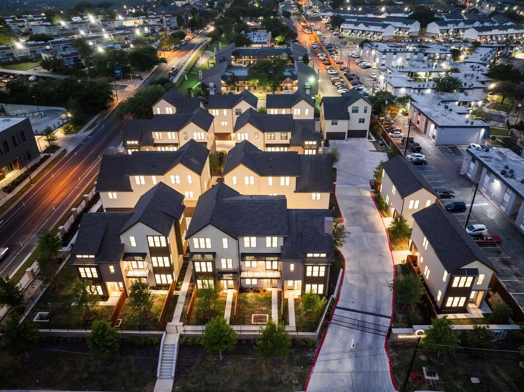 2209 Woodland Ave # 602