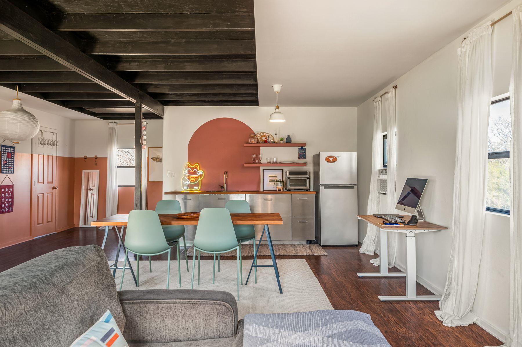 510 Thousand Oaks DR