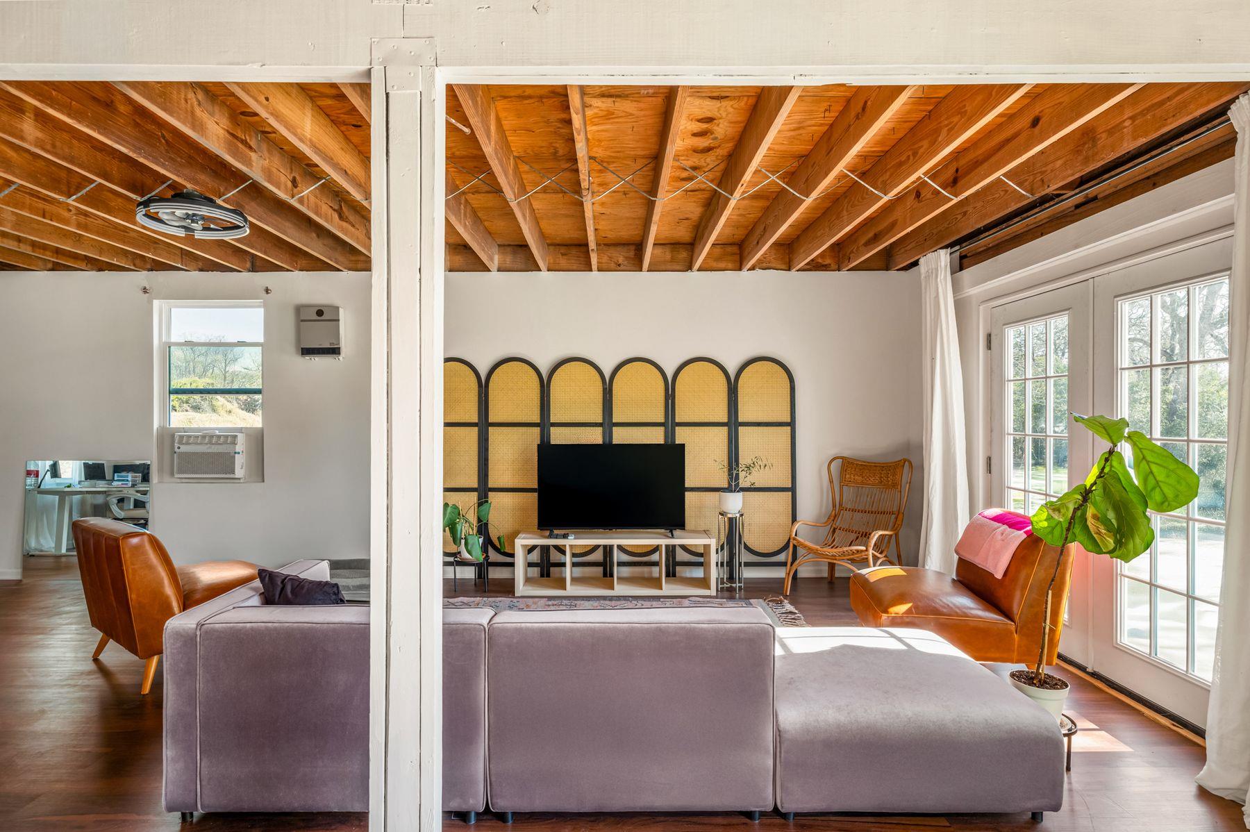 510 Thousand Oaks DR