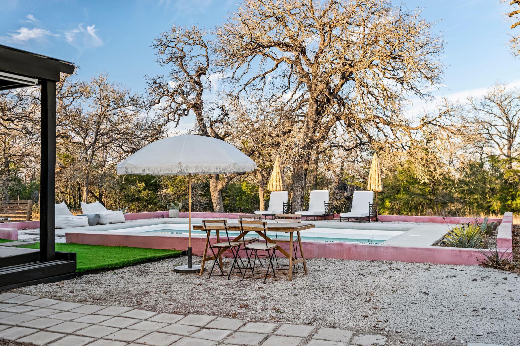 510 Thousand Oaks DR