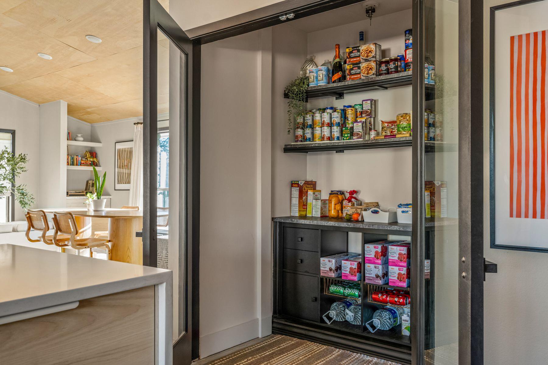 510 Thousand Oaks DR