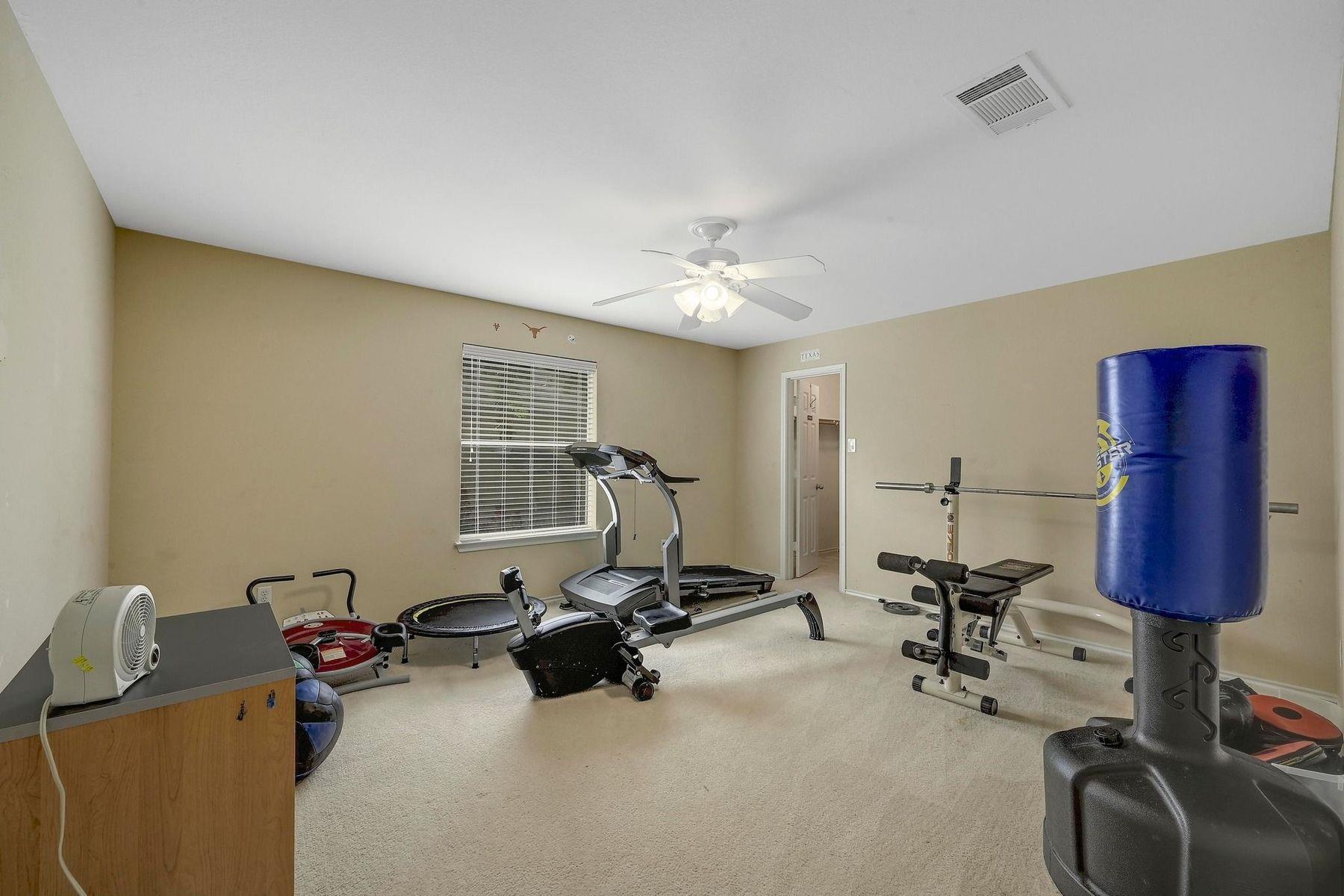 118 Floating Leaf DR