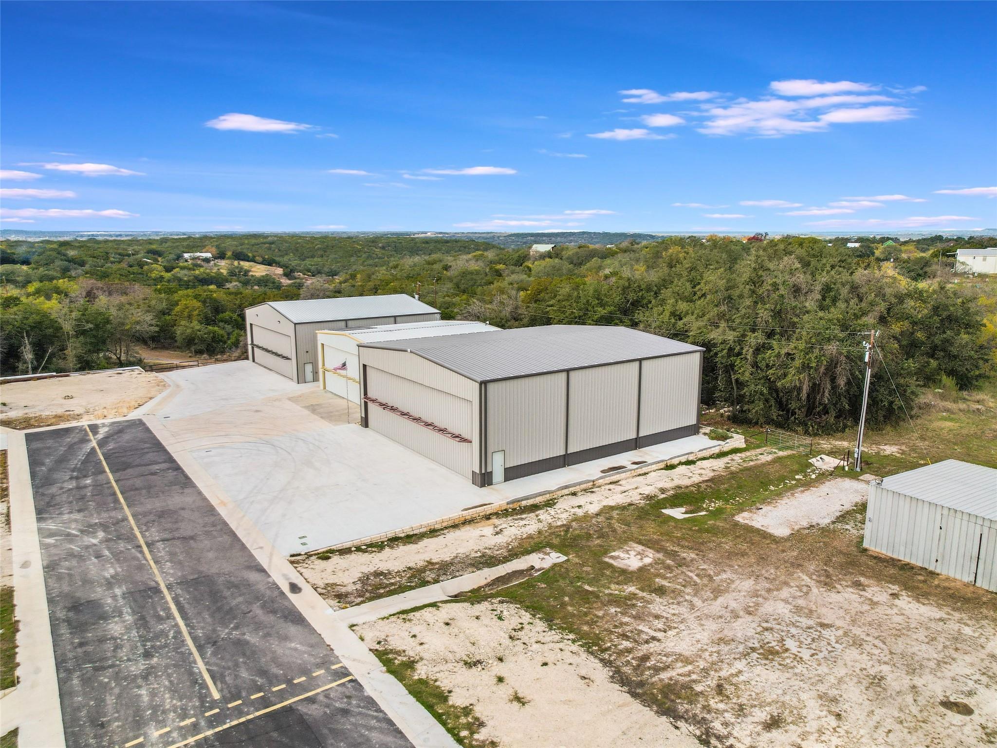 200 Sky King DR