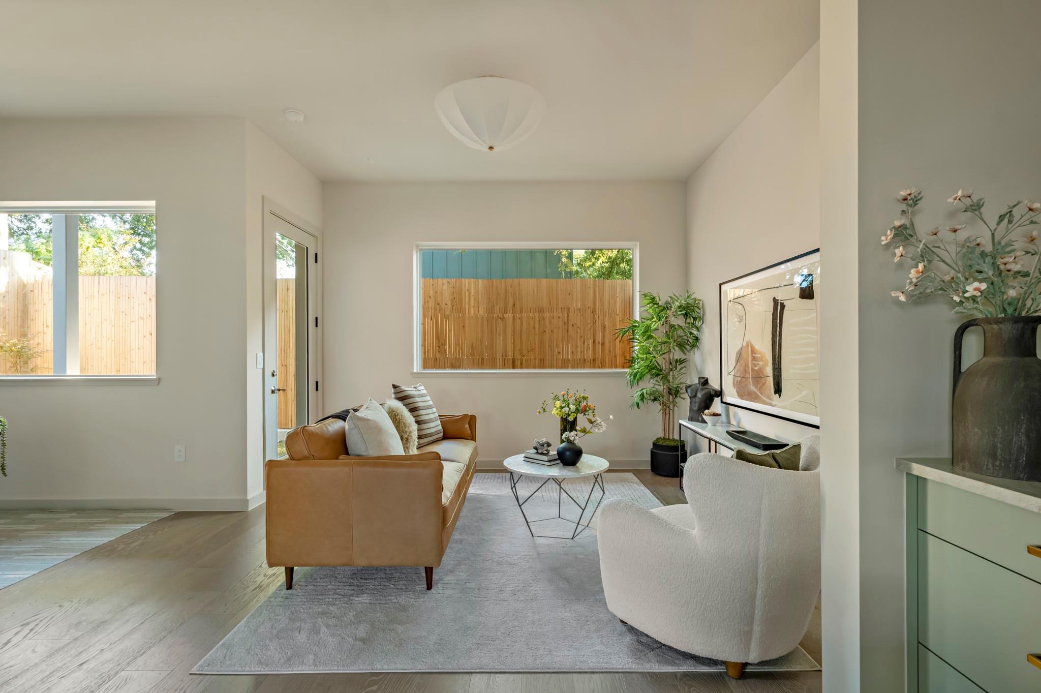 2405 E 22nd ST, Austin