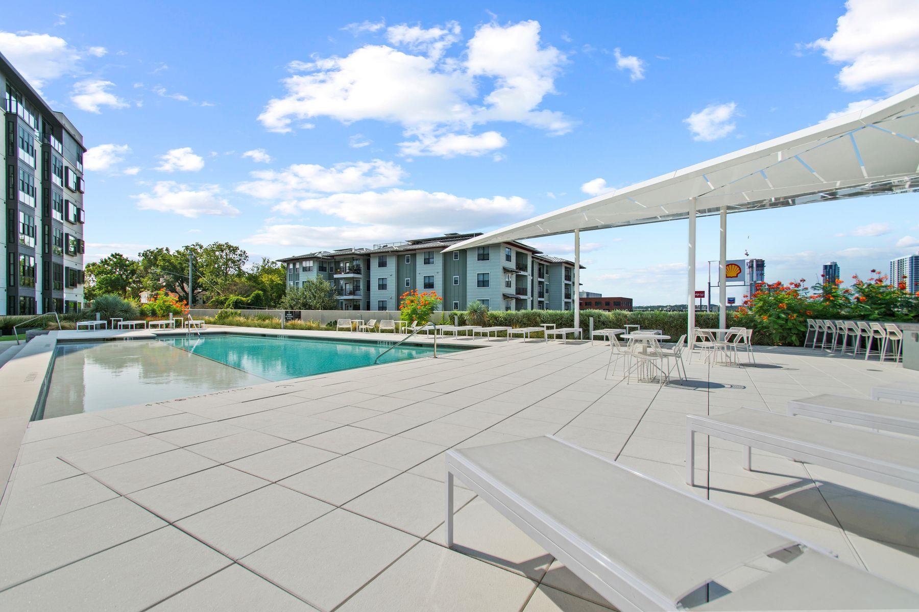 800 Embassy DR # 525