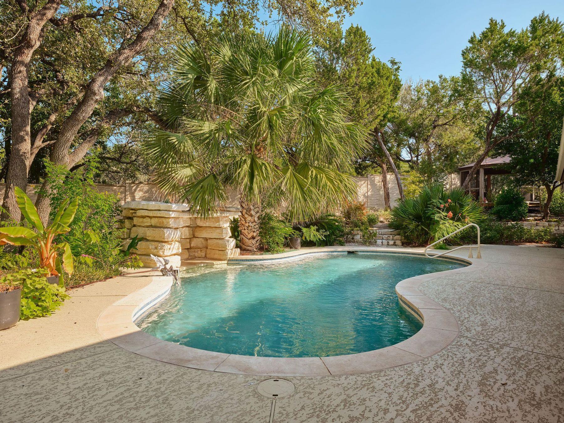 5612 Bonnell Vista ST